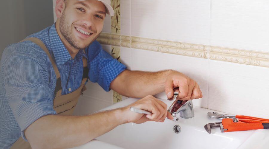 Handle or spout repair in Bailey, CO